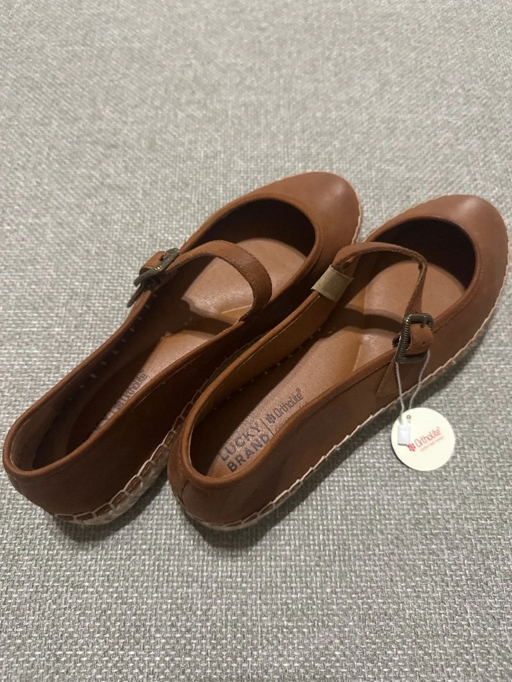 Lucky Brand Orlyna Leather Flat